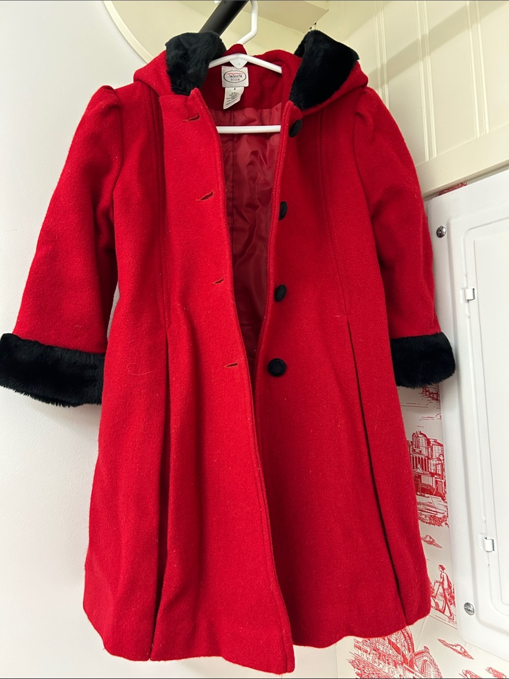 Talbots Red Peacoat with Black Faux-Fur Trim, size 4 Girls